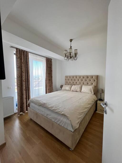 Central Apartment With Panoramic View Брашов Экстерьер фото